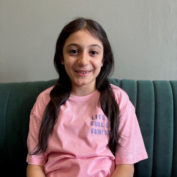 Асатрян Мари